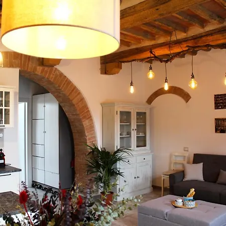 Il Broletto Suvereto