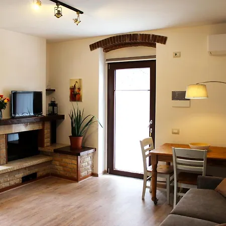 Il Broletto Apartment Suvereto