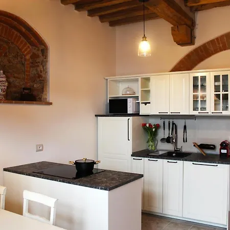 Apartment Il Broletto Suvereto