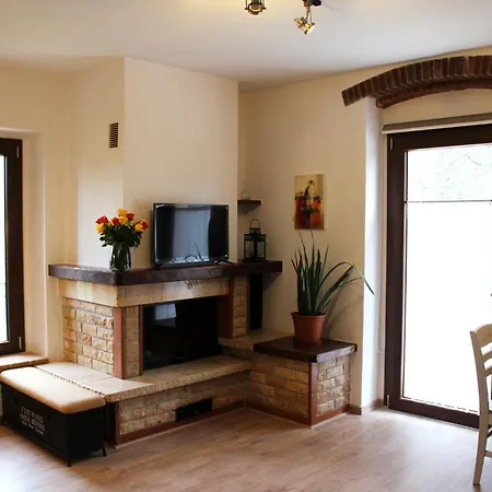 Il Broletto Apartment