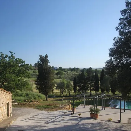 Il Broletto Apartment *